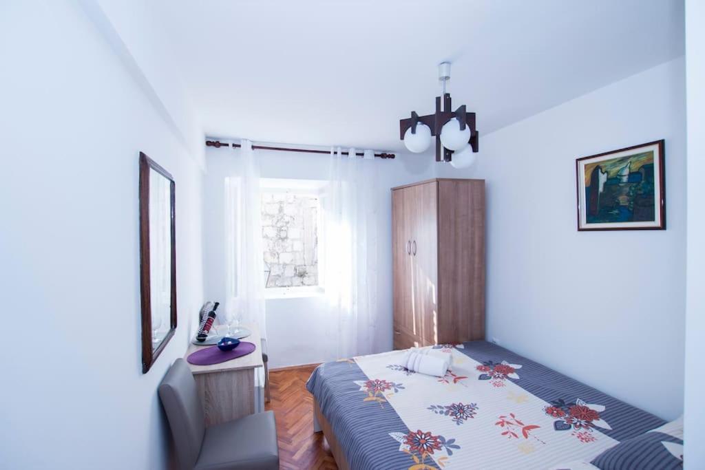 House Marija In Old Town Apartment ดูบรอฟนิก ภายนอก รูปภาพ